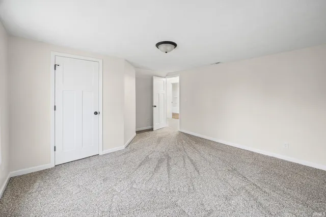 $275,000 | 102 South Sheets Street, Oxford, IN 47971