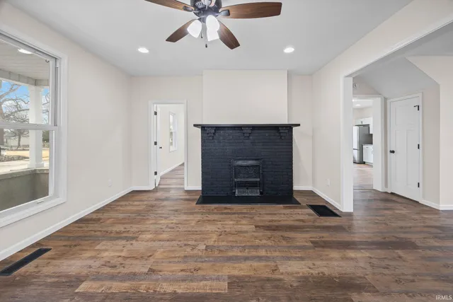 $275,000 | 102 South Sheets Street, Oxford, IN 47971