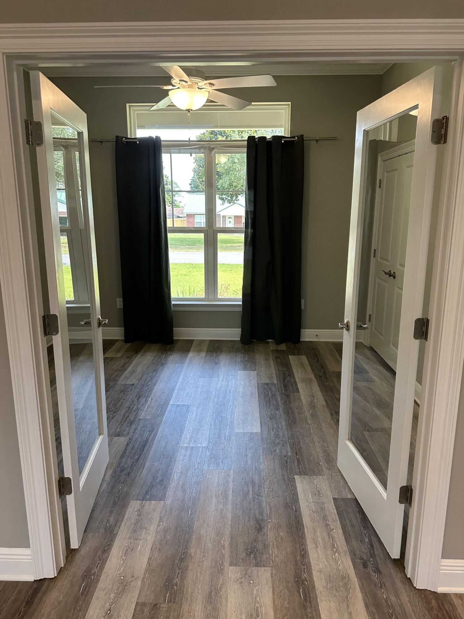 1807 Thunderbolt Street Navarre, FL 32566 - Photo 12 of 29
