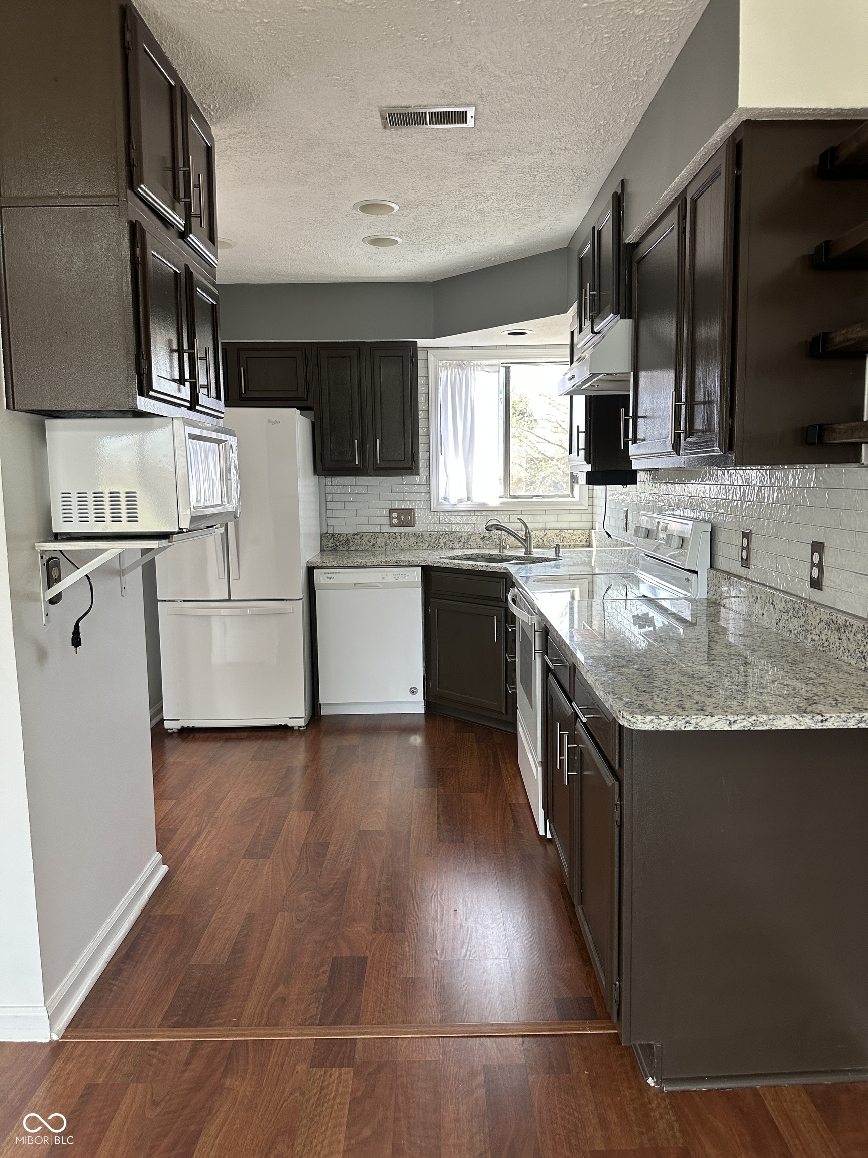 69 Lookout Ridge Drive Columbus, IN 47201 - Photo 12 of 29 Gallery Image 12