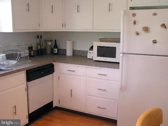 2717 Newton Street Silver Spring, MD 20902 - Photo 14 of 27 Tablespace Kitchen