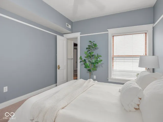 $230,000 | 2161 North Meridian Street, Unit 4, Indianapolis, IN 46202