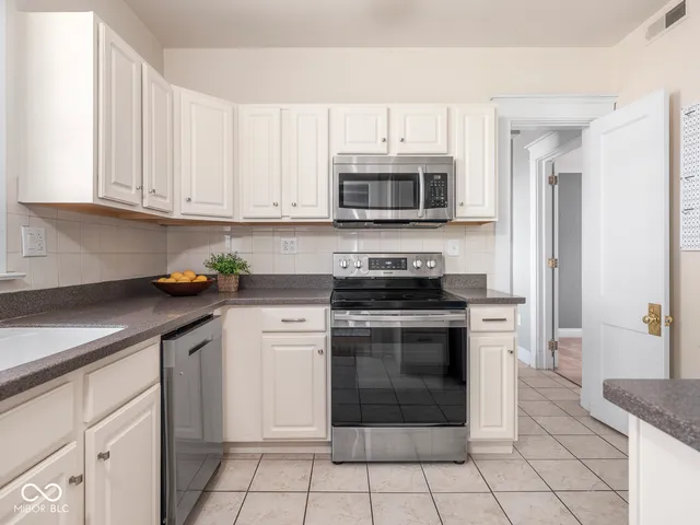 $230,000 | 2161 North Meridian Street, Unit 4, Indianapolis, IN 46202