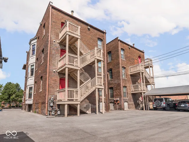 $230,000 | 2161 North Meridian Street, Unit 4, Indianapolis, IN 46202