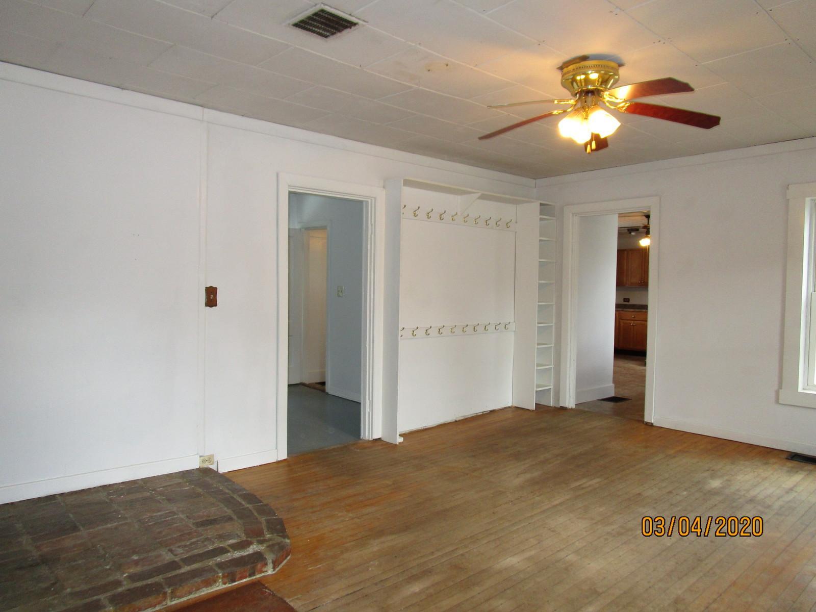 147 Paris Hill Road South Paris, ME 04281 - Photo 11 of 16 MC$