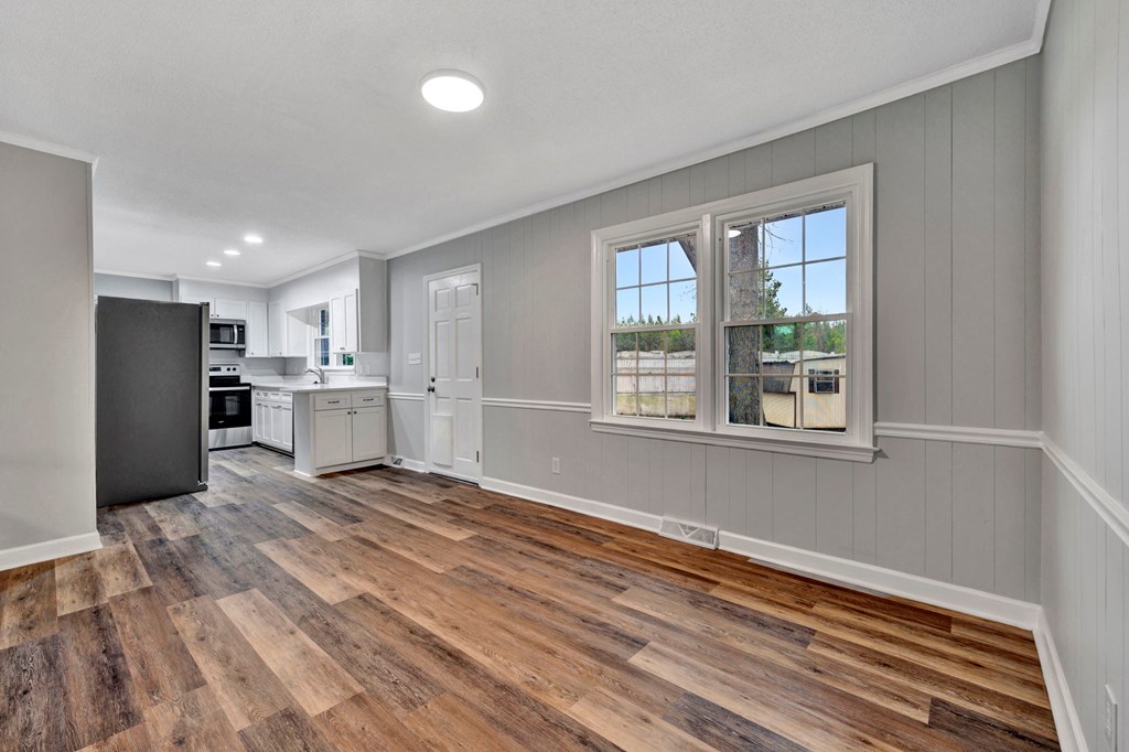 101 Valley Road Greenwood, SC 29646 - Photo 7 of 38 Gallery Image 7