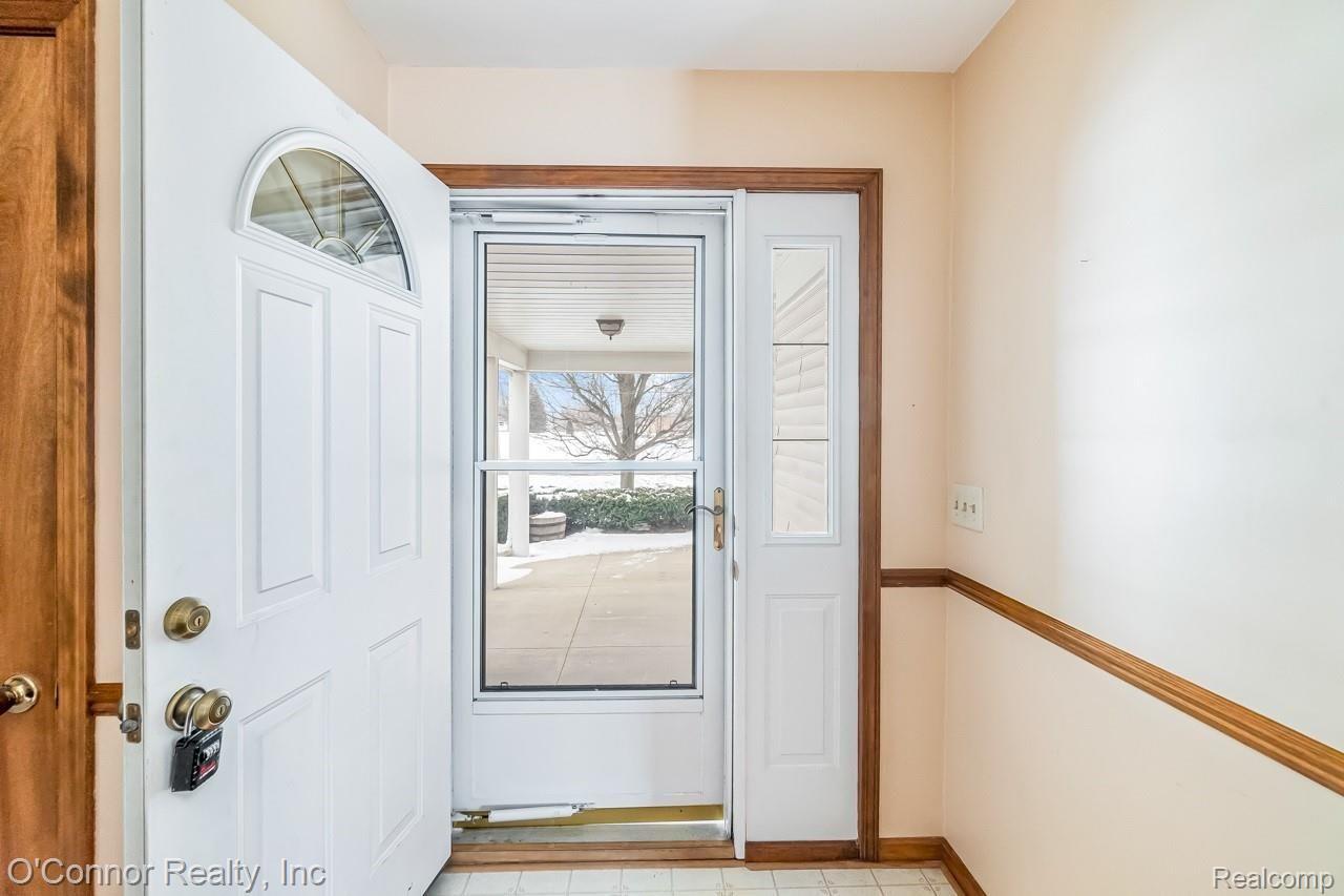 851 Range Road Marysville, MI 48040 - Photo 5 of 24 851 Range-5.jpg