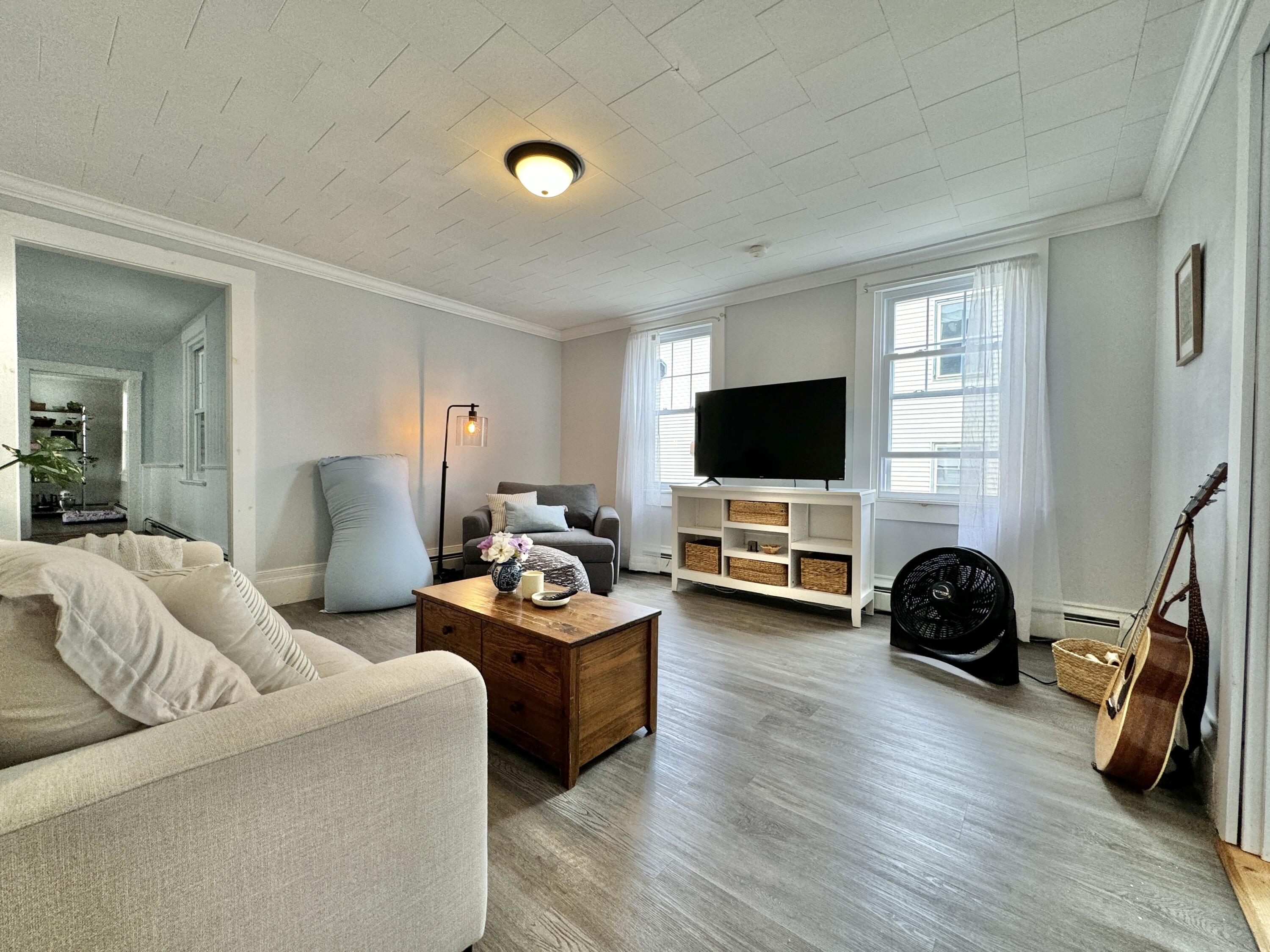 137 Spring Street Gardiner, ME 04345 - Photo 8 of 33 .
