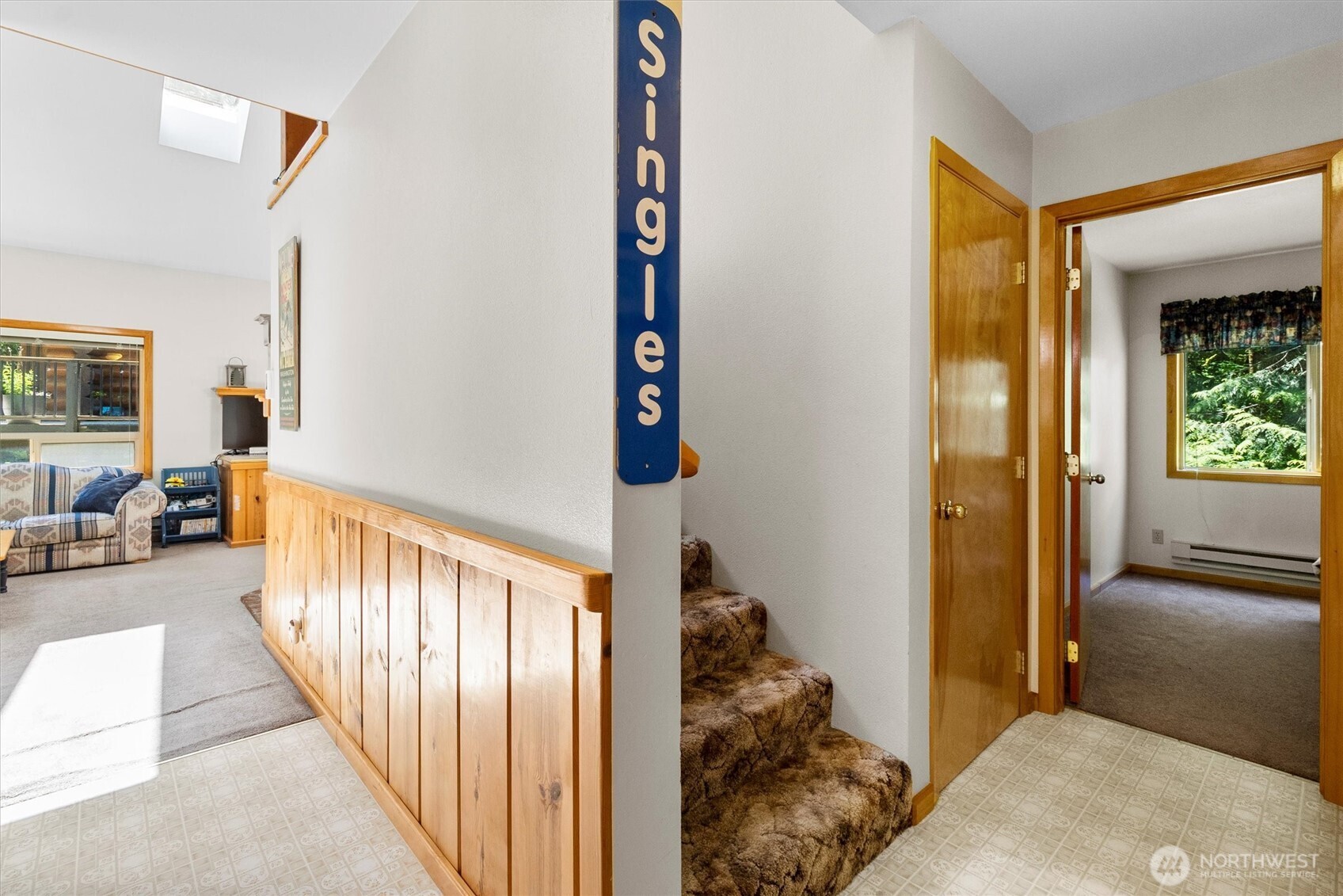 7101 Rainier Way Glacier, WA 98244 - Photo 14 of 38 a view of a livingroom with furniture and entryway