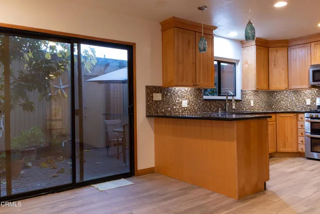 $970,000 | 243 Rosemont Avenue, Pasadena, CA 91103