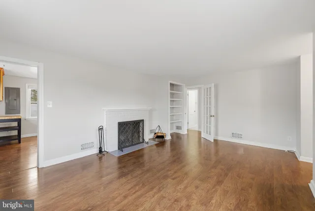 $4,000 | 5402 South 12th Street South, Arlington, VA 22204