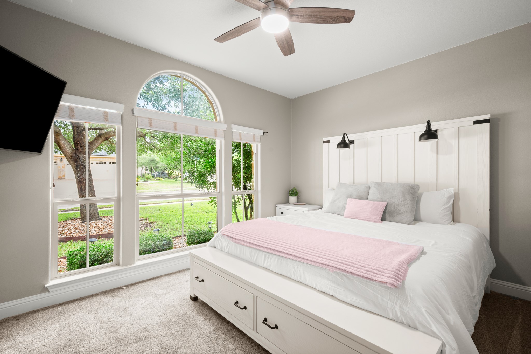 502 Spring Arbor Lane Cedar Park, TX 78613 - Photo 27 of 40 One of two additional secondary bedrooms tucked away in their own hallway to the left of the rotunda.