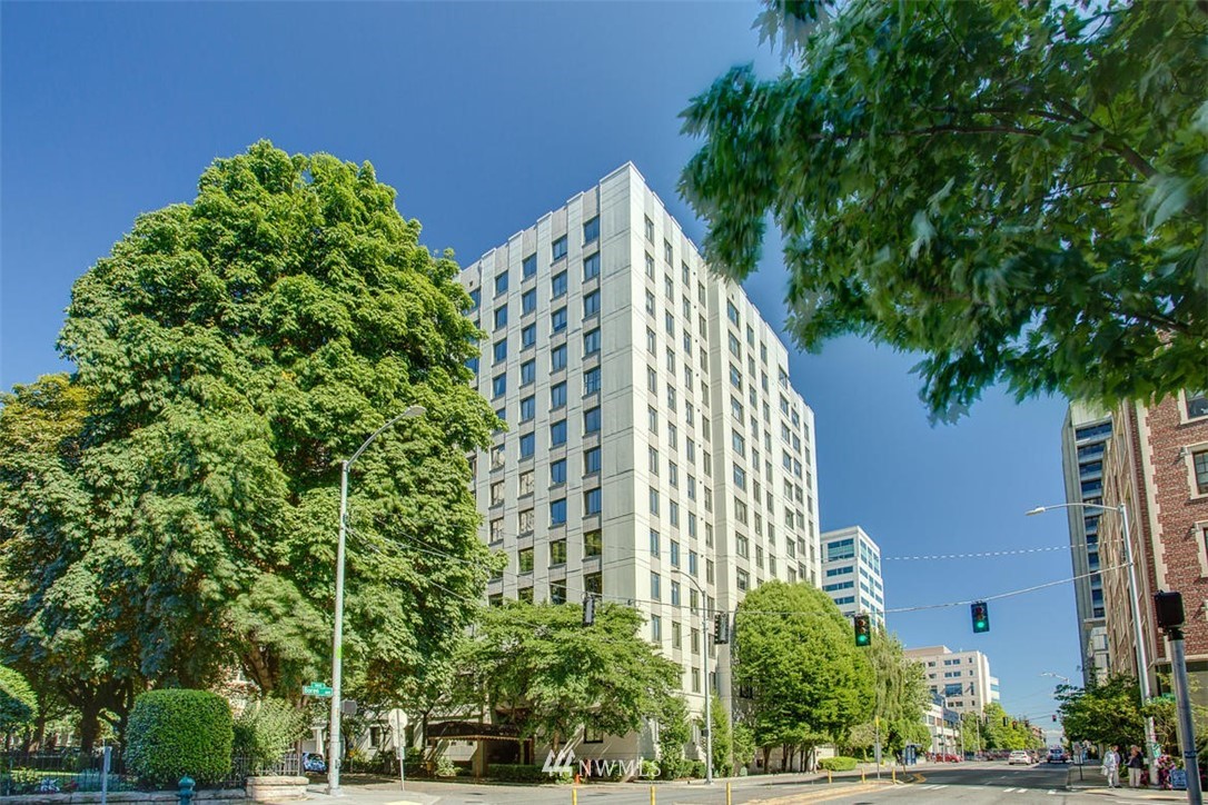 1105 Spring Street, Unit 401 Seattle, WA 98104 - Photo 1 of 15
