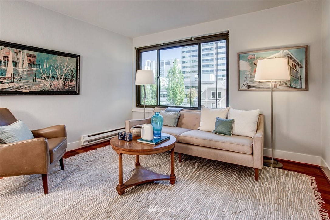1105 Spring Street, Unit 401 Seattle, WA 98104 - Photo 3 of 15