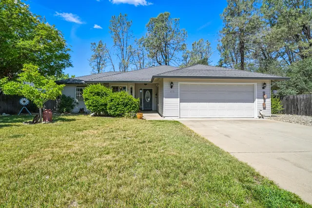 $391,000 | 4378 Nightbird Way, Redding, CA 96001