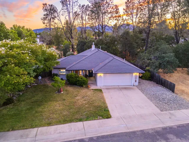 $391,000 | 4378 Nightbird Way, Redding, CA 96001