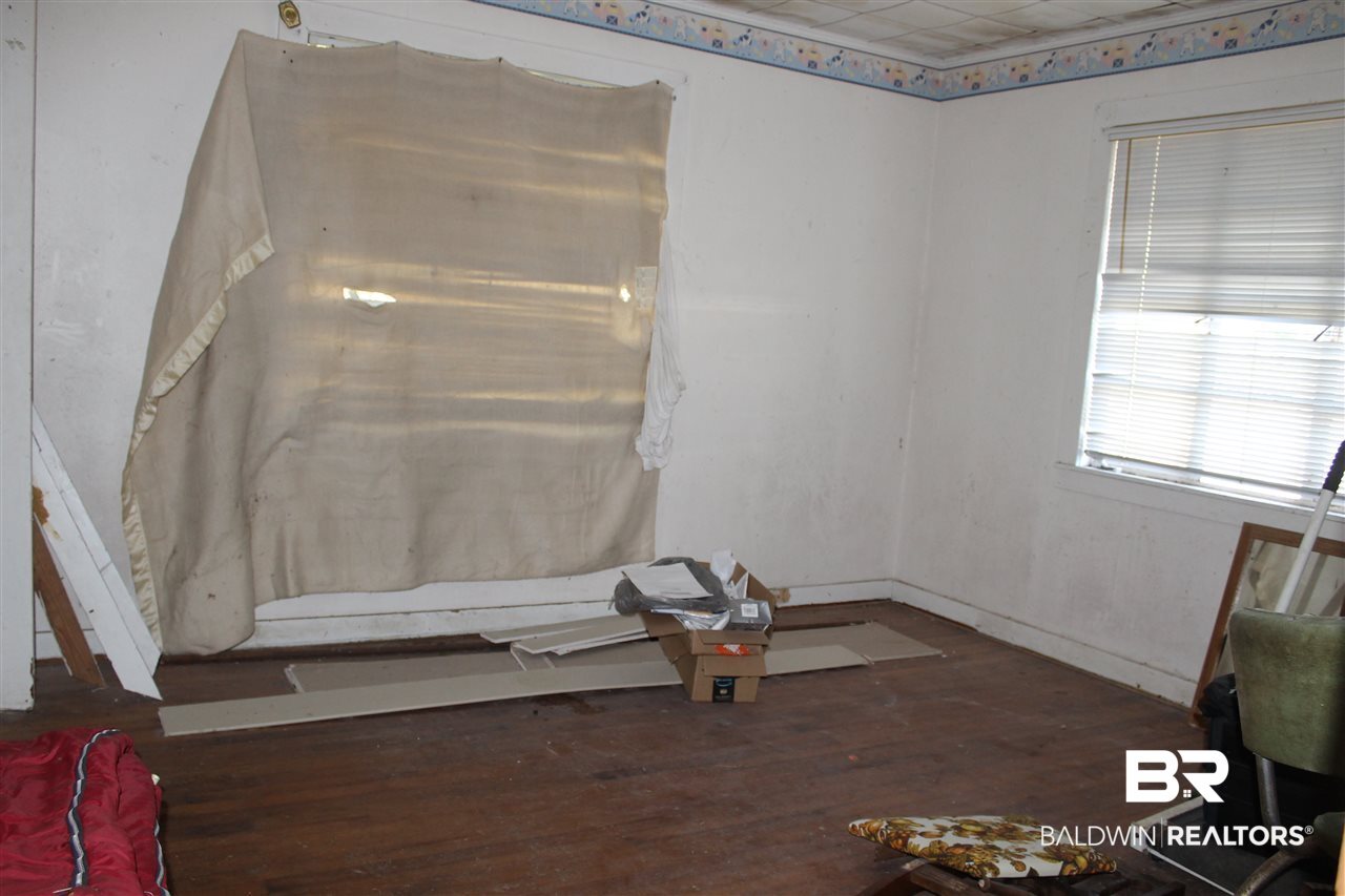 1813 Ogburn Avenue Mobile, AL 36605 - Photo 8 of 12