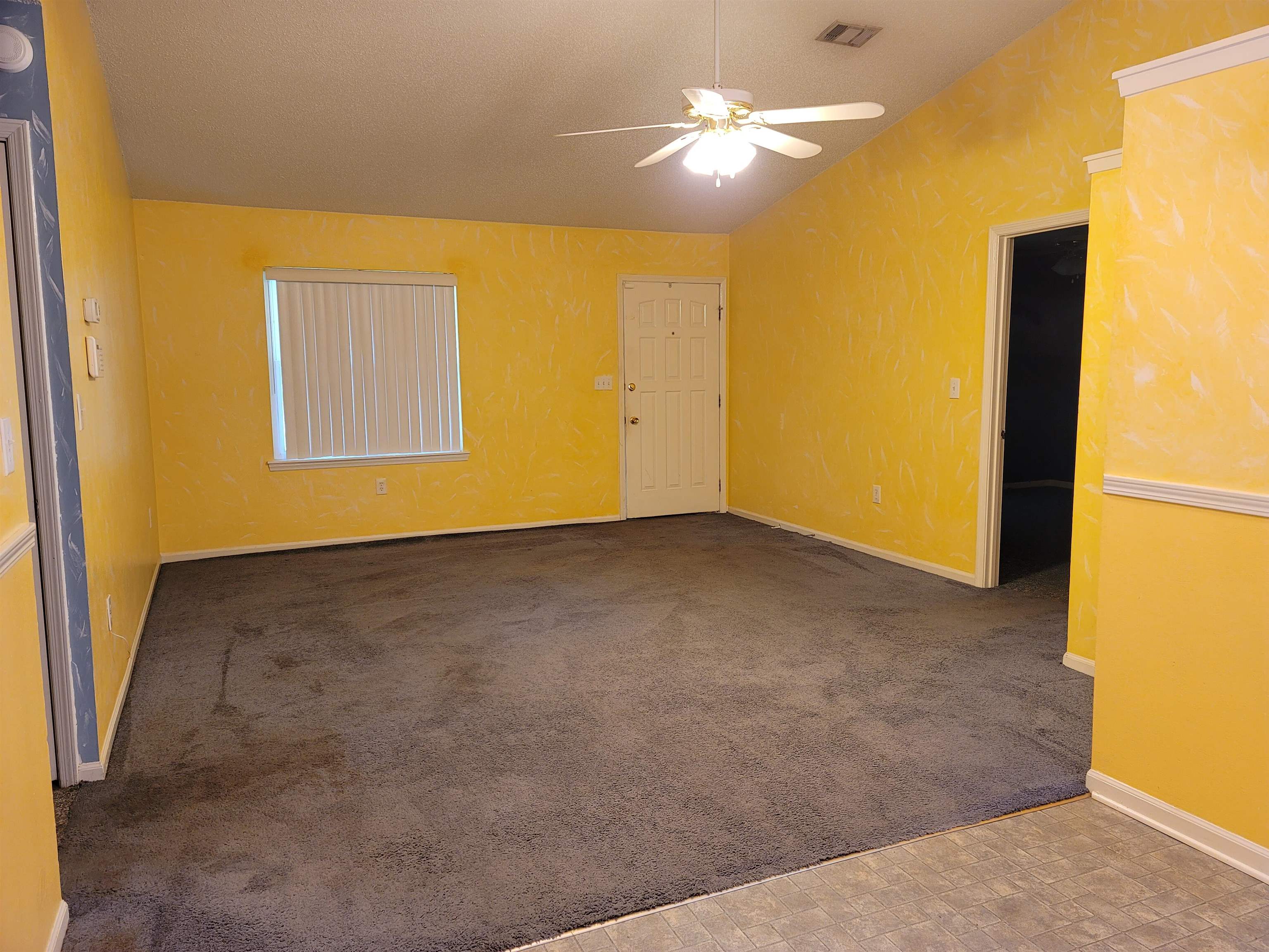 604 East Gate Circle Foley, AL 36535 - Photo 4 of 14