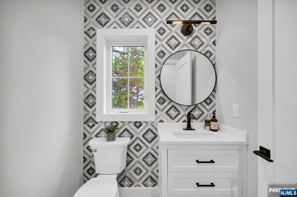 176 Harrow Road Westfield, NJ 07090 - Photo 15 of 48