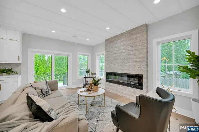 $1,999,000 | 176 Harrow Road, Westfield, NJ 07090