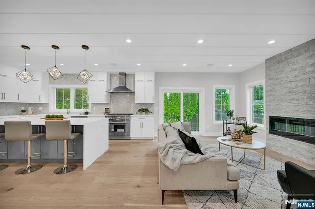 $1,999,000 | 176 Harrow Road, Westfield, NJ 07090