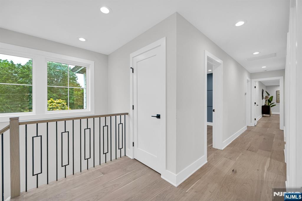 176 Harrow Road Westfield, NJ 07090 - Photo 30 of 48