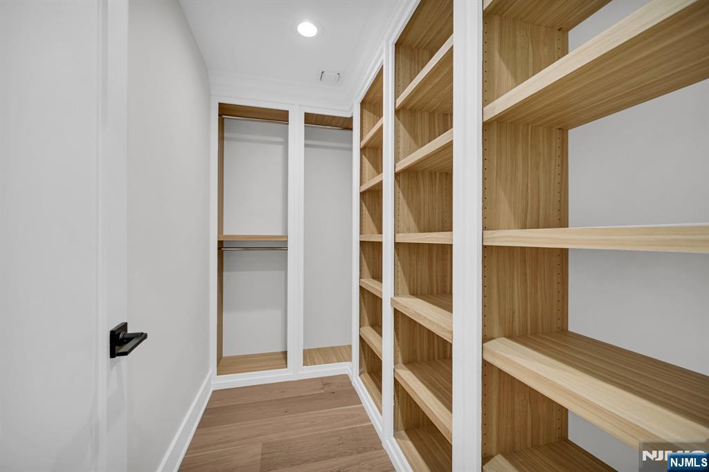 176 Harrow Road Westfield, NJ 07090 - Photo 37 of 48