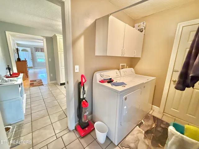 $159,900 | 156 Holmes Street, Jonesville, VA 24263