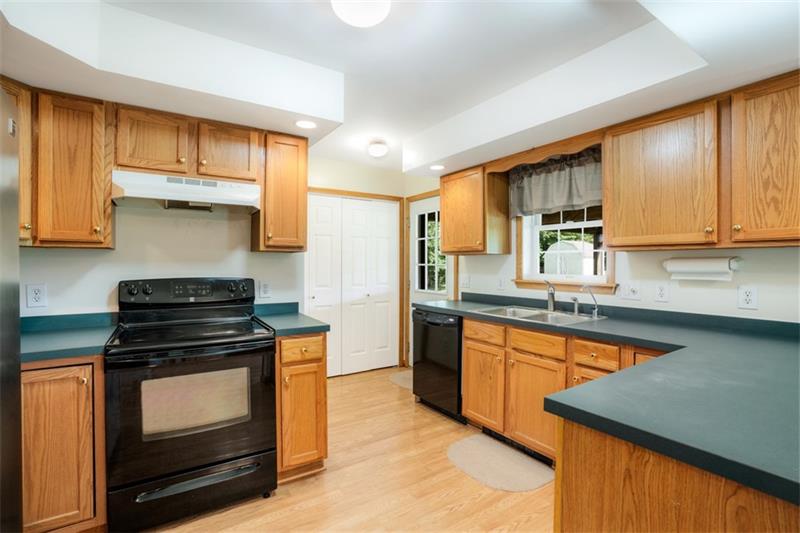 1000 Shady Lane Road Pulaski, PA 16143 - Photo 6 of 19 Gallery Image 6