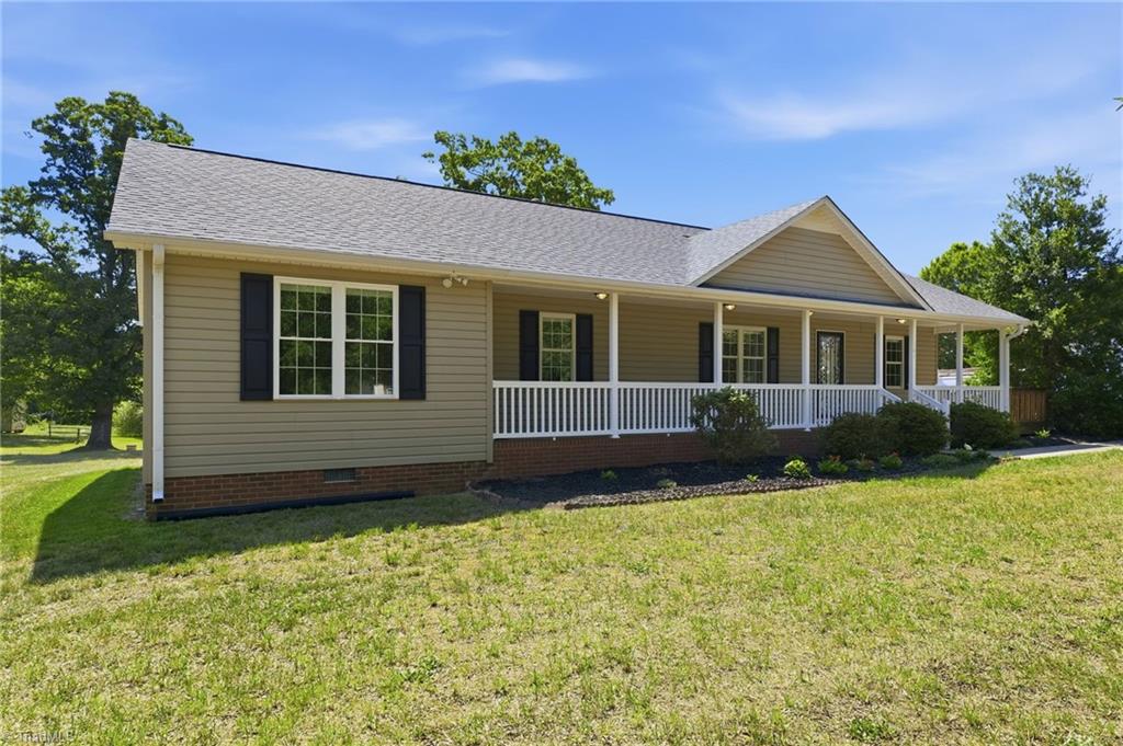 161 Lawrence Road Stokesdale, NC 27357 - Photo 3 of 45
