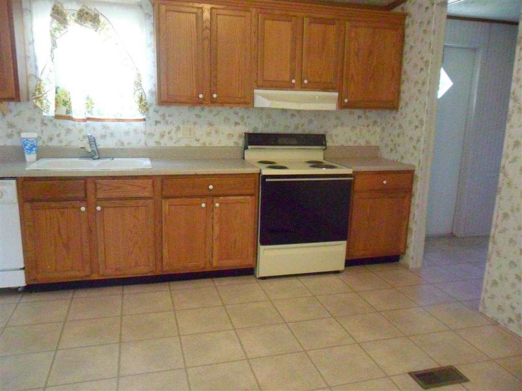 512 Cooley Bridge Road Pelzer, SC 29669 - Photo 14 of 21