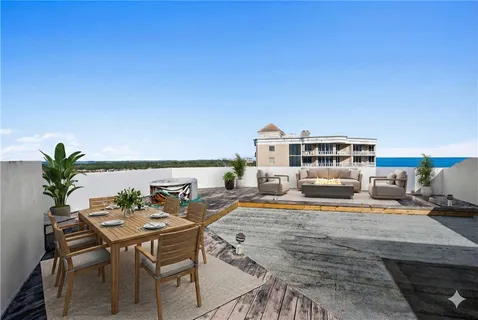 $798,000 | 2800 North Hwy A1A, Unit PH01, Hutchinson Island, FL 34949