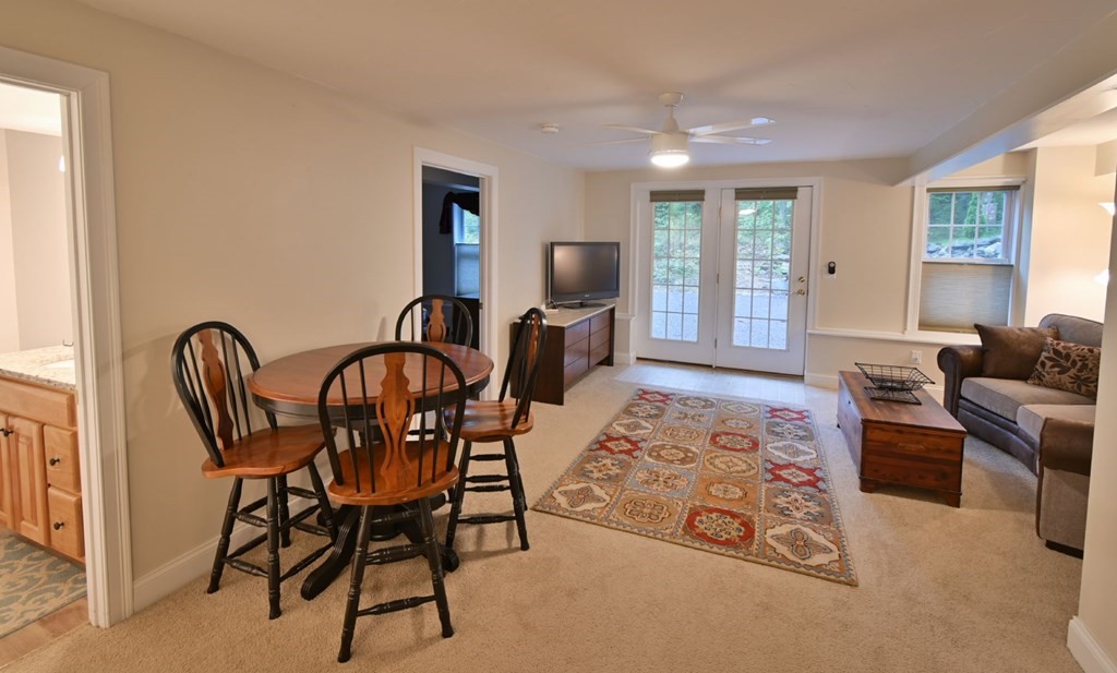21 Shirley Road Townsend, MA 01469 - Photo 15 of 23