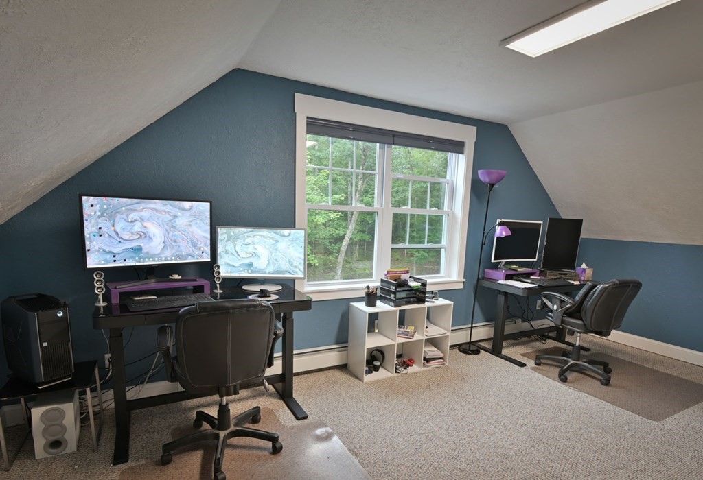 21 Shirley Road Townsend, MA 01469 - Photo 17 of 23