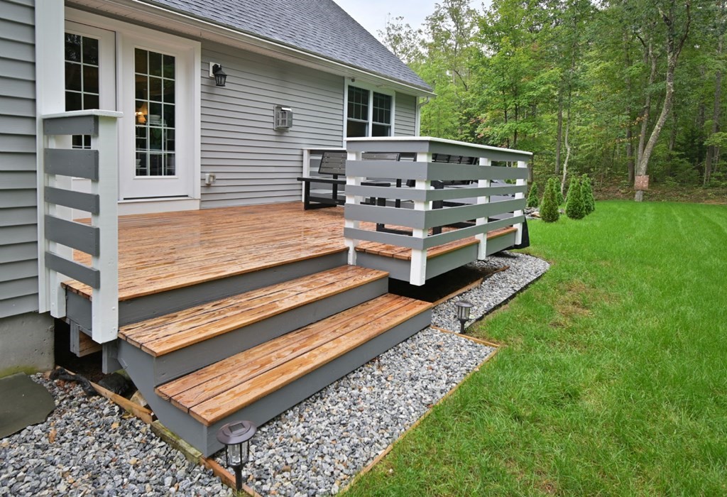 21 Shirley Road Townsend, MA 01469 - Photo 6 of 23