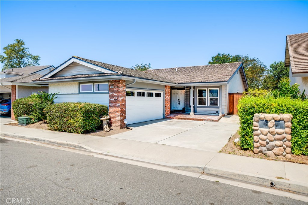 19 Fulton Irvine, CA 92620 - Photo 4 of 30