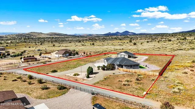 $1,125,000 | 14210 East Bear Grass Court, Prescott Valley, AZ 86315