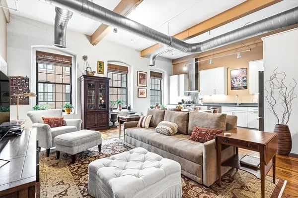 $729,000 | 144 Moody Street, Unit 21, Waltham, MA 02453