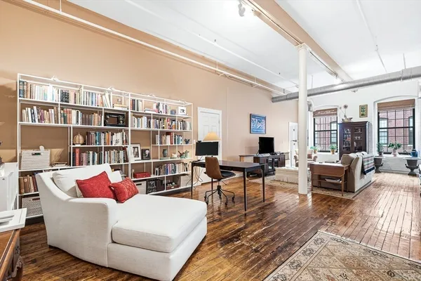 $729,000 | 144 Moody Street, Unit 21, Waltham, MA 02453