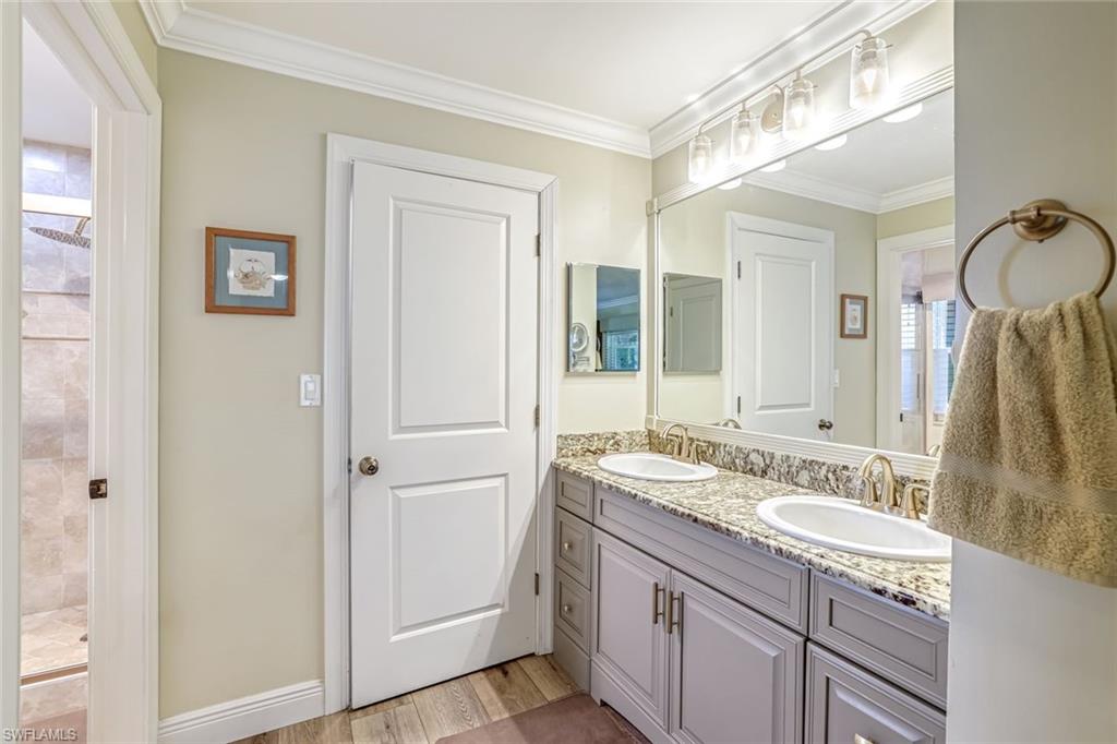 401 Panay Avenue Naples, FL 34113 - Photo 20 of 41 Master Bath