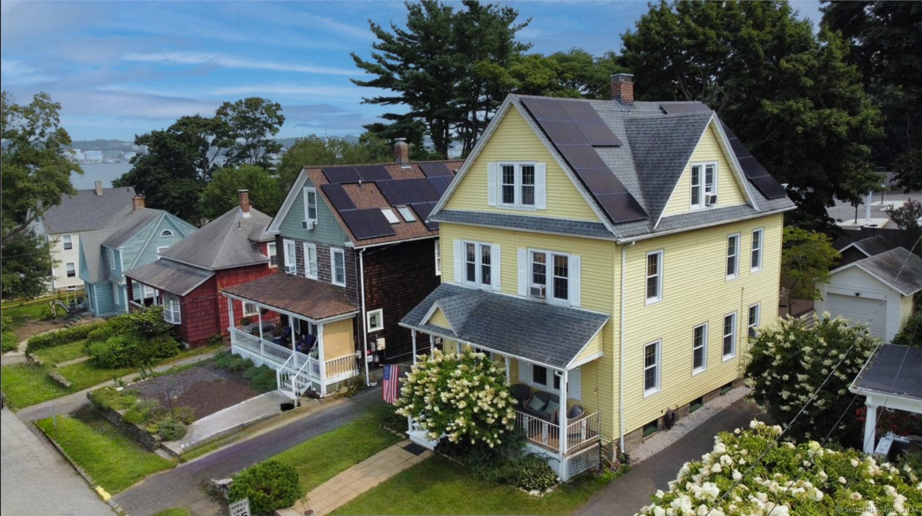32 Harris Road New London, CT 06320 - Photo 1 of 1 WELCOME HOME... circa 1917 victorian style antique home offers 4 bedrooms and 2 full baths. Over 2,200 SF over 3 finished levels.