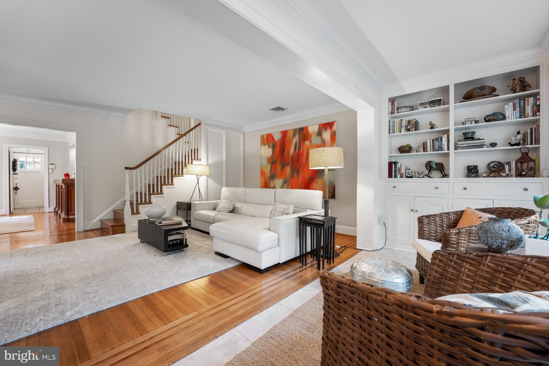 8010 Winston Road Philadelphia, PA 19118 - Photo 3 of 59 Gallery Image 3