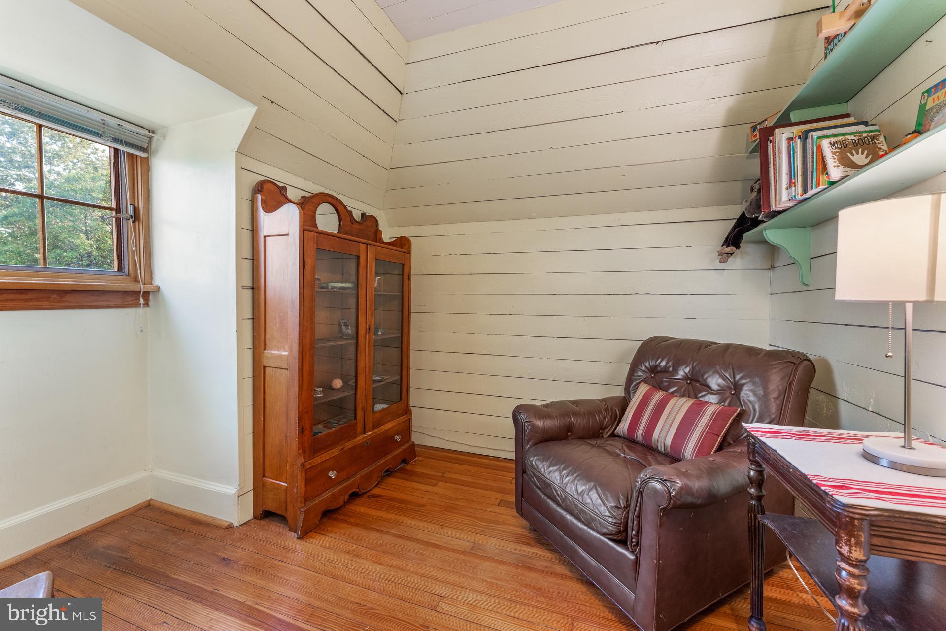 8010 Winston Road Philadelphia, PA 19118 - Photo 34 of 59 Gallery Image 34