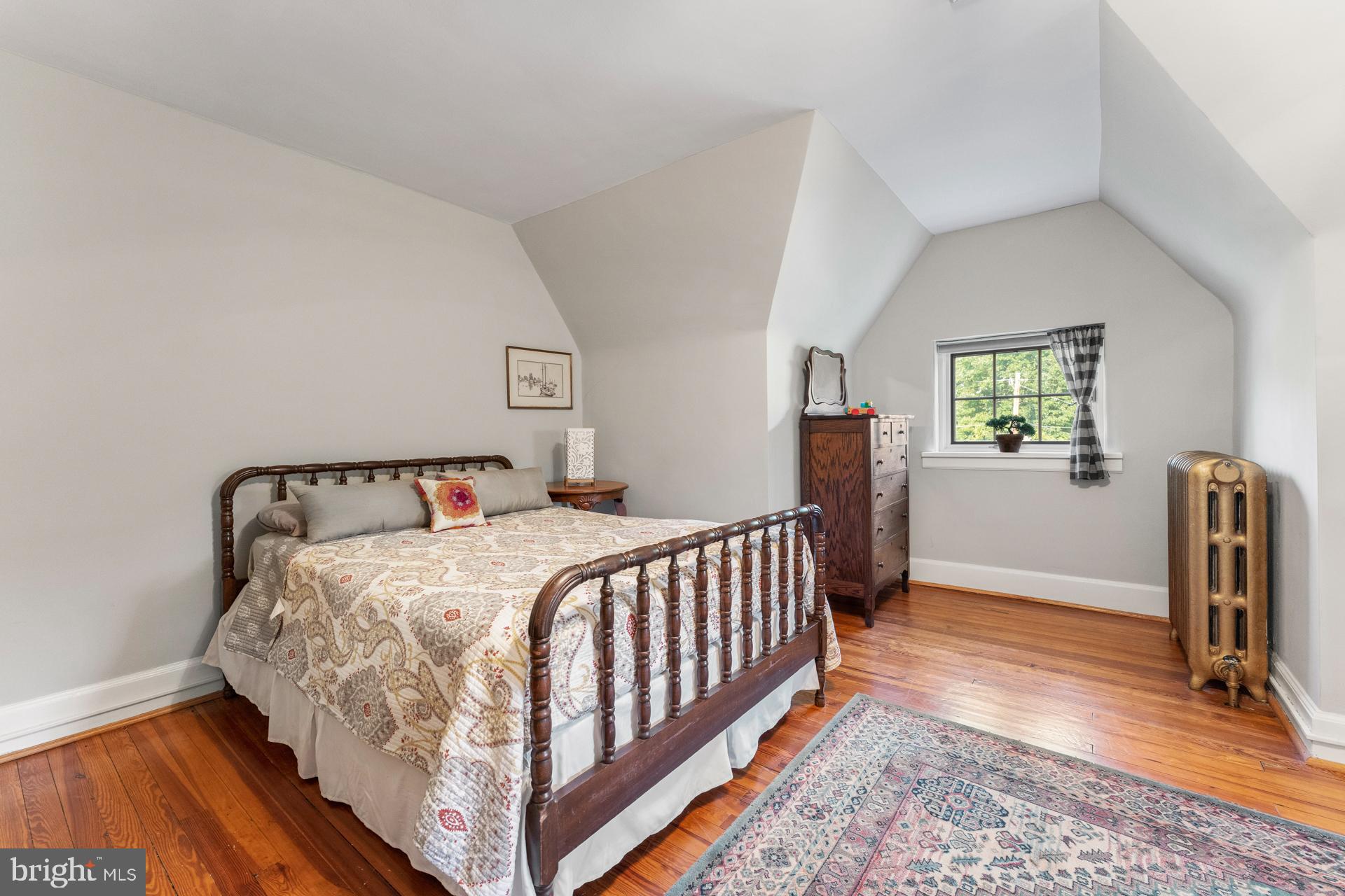 8010 Winston Road Philadelphia, PA 19118 - Photo 36 of 59 Gallery Image 36