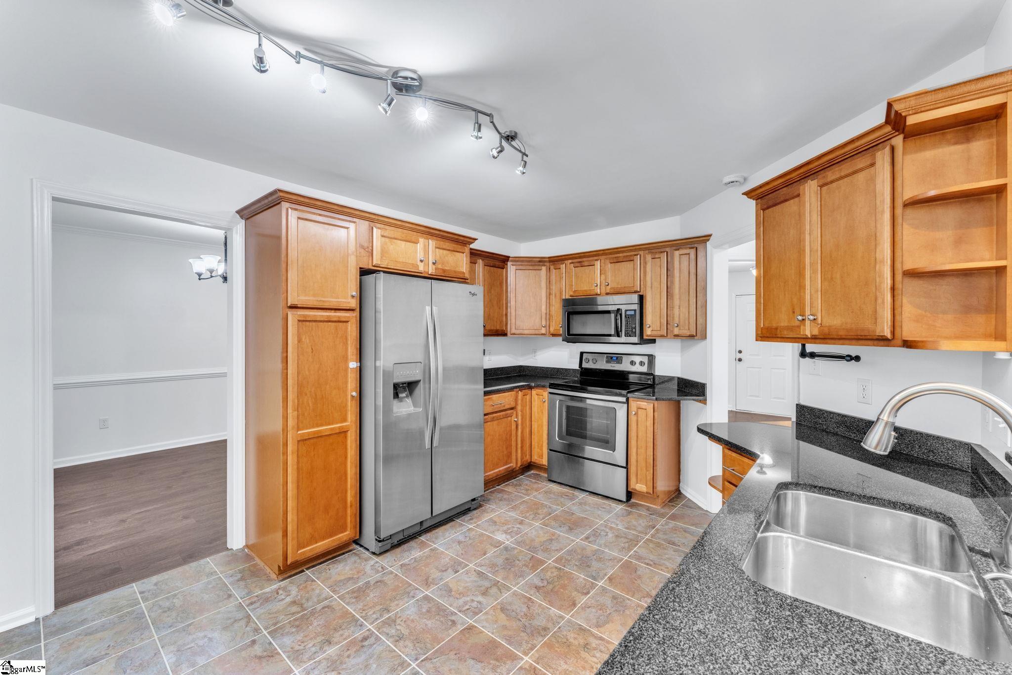 205 Adirondack Way Simpsonville, SC 29681 - Photo 7 of 34