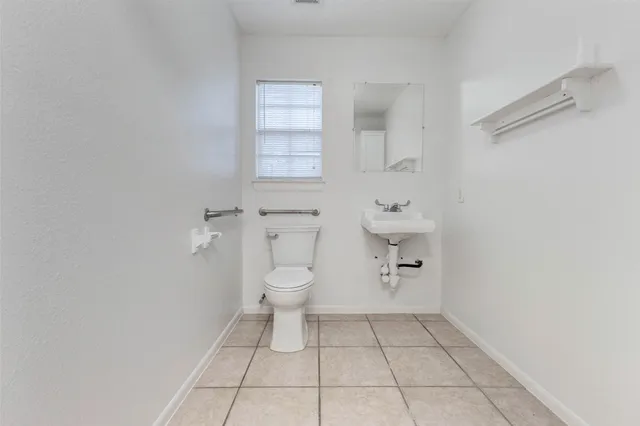 $525,000 | 1324 Avenue D, Katy, TX 77493