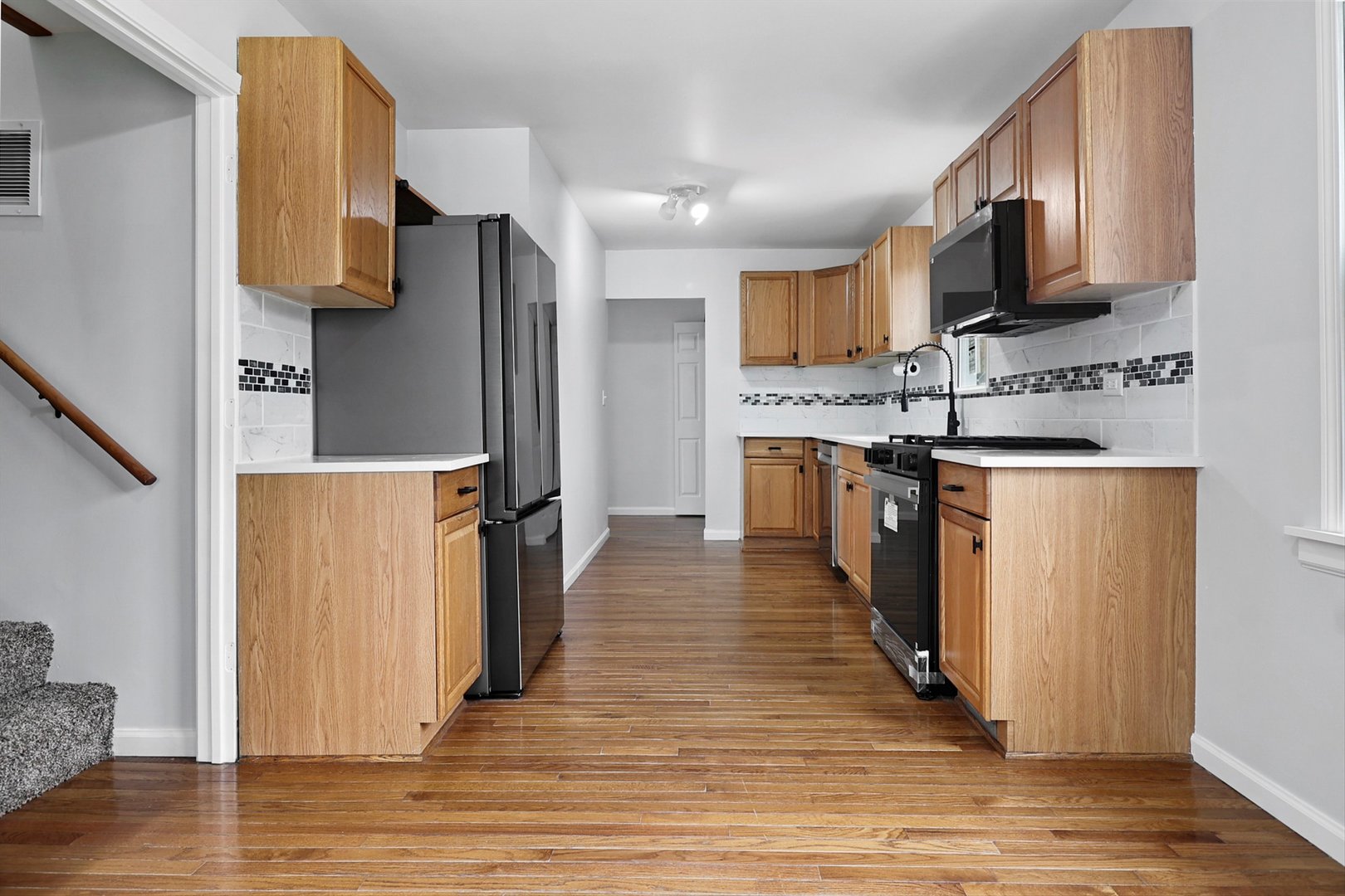 2423 Beachside Road McHenry, IL 60050 - Photo 2 of 25