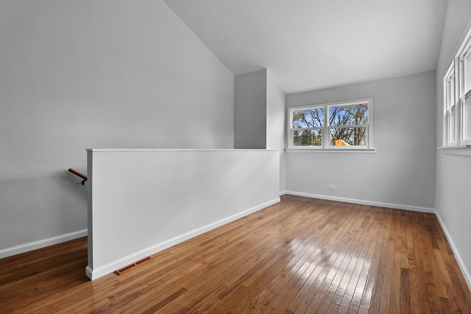 2423 Beachside Road McHenry, IL 60050 - Photo 10 of 25