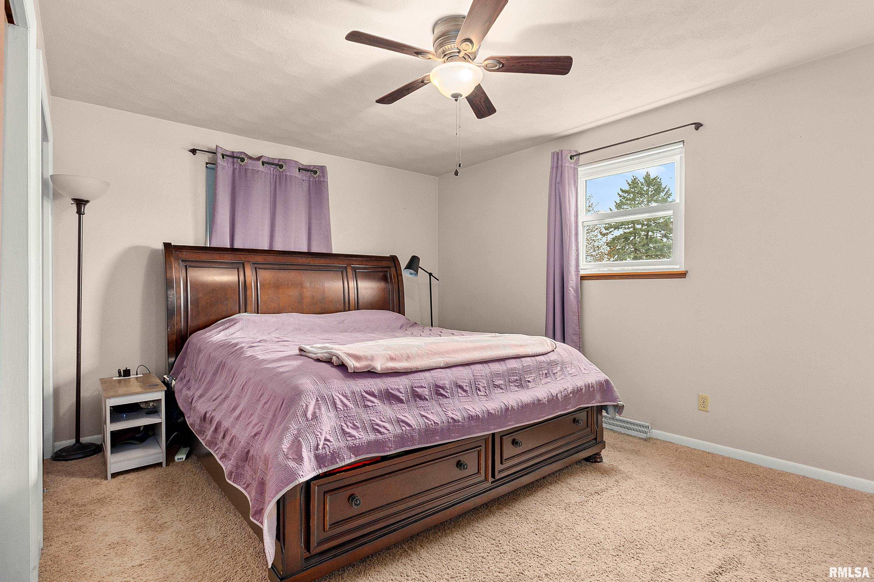 16212 North Admiral Road Chillicothe, IL 61523 - Photo 17 of 38