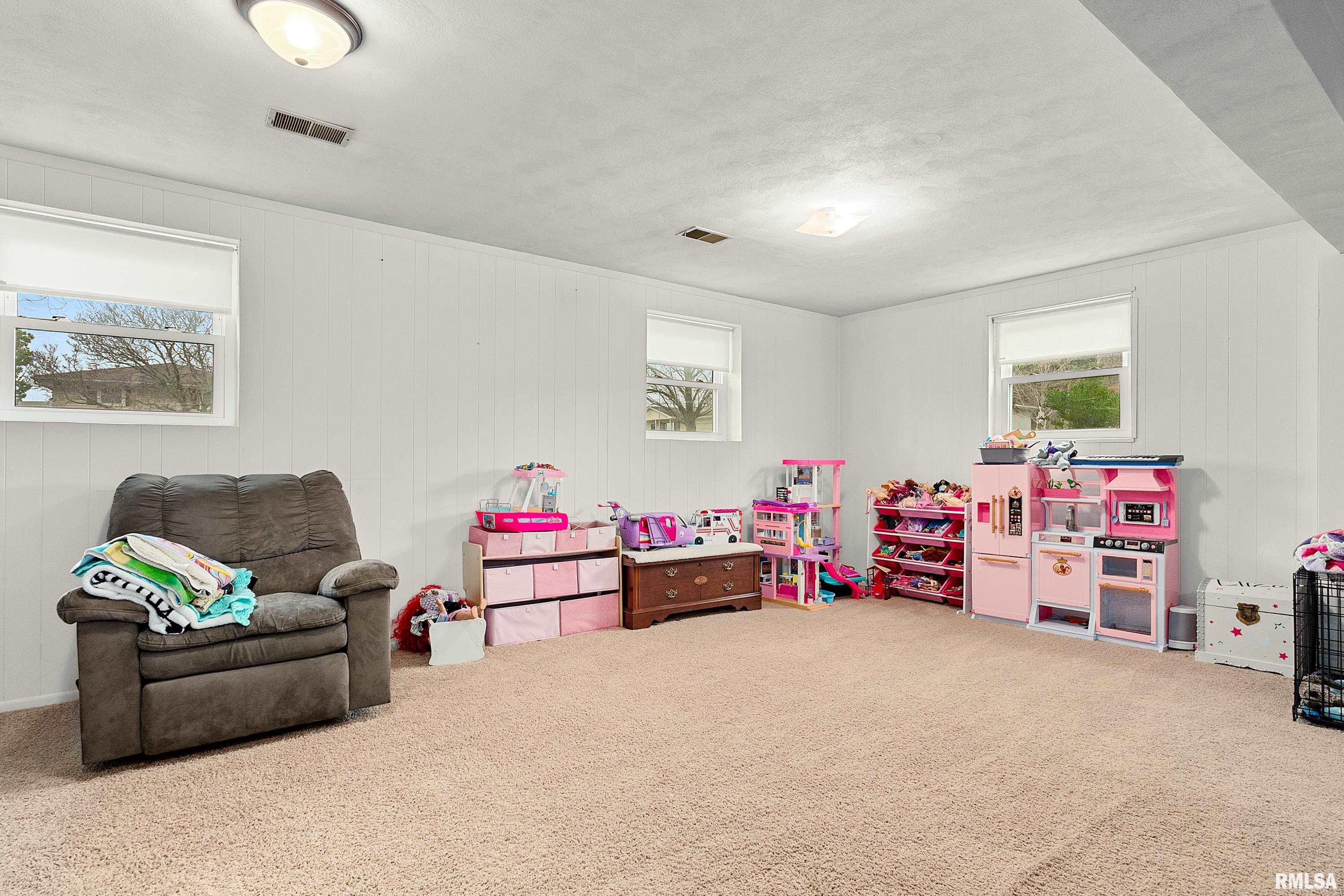 16212 North Admiral Road Chillicothe, IL 61523 - Photo 27 of 38